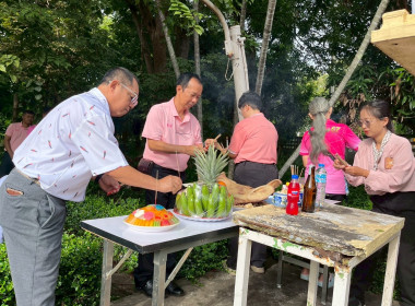 ทำบุญถวายภัตตาหารเพลแด่พระภิกษุสงฆ์ เพื่อความเป็นสิริมงคล ... พารามิเตอร์รูปภาพ 3